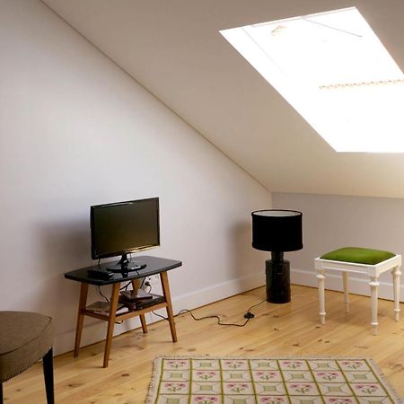 Cacilhas Guest Apartments Almada Rum bild