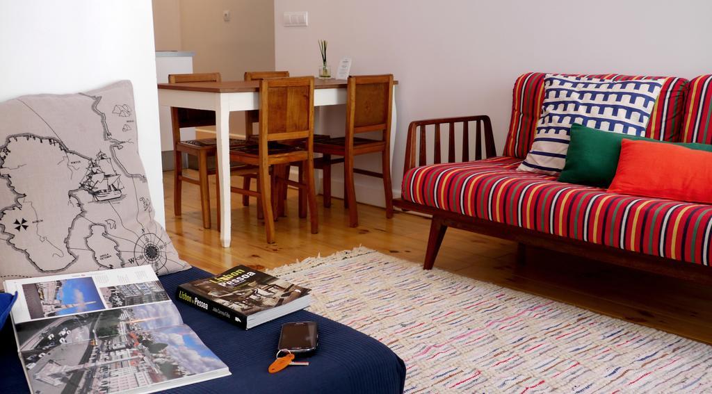 Cacilhas Guest Apartments Almada Rum bild